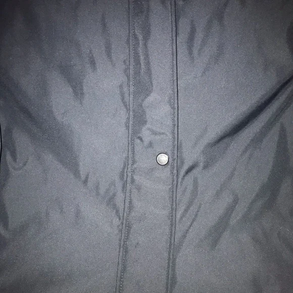 Weatherproof jacket - Picture 3 of 16